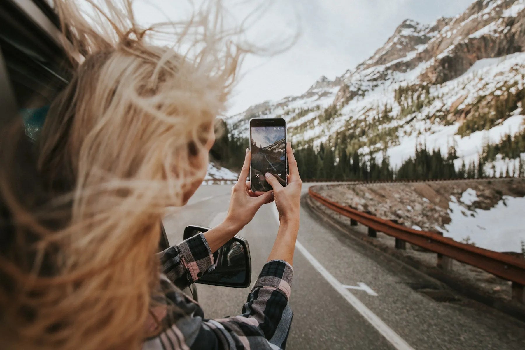 How to Capture the Best Travel Photos with Your Smartphone