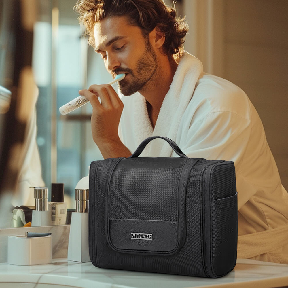 Toiletry Bags,wash bag,black bag for men